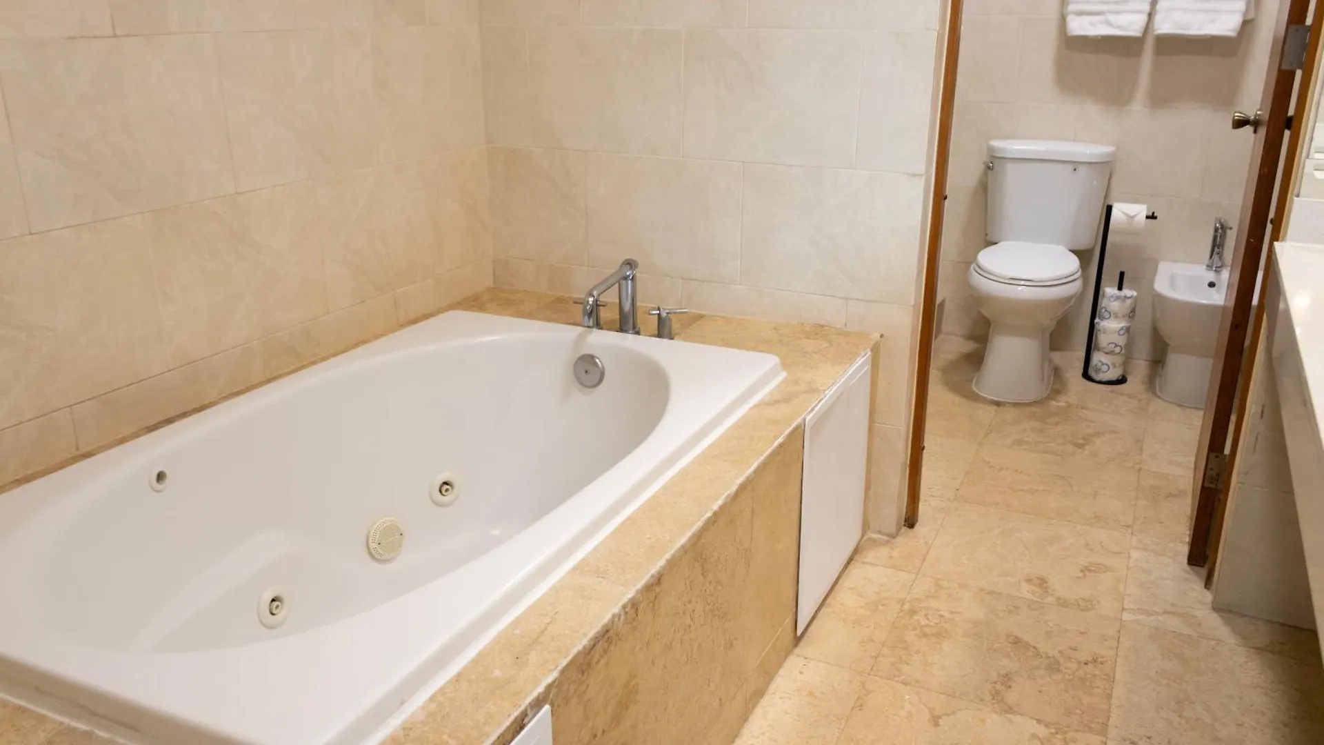 Ciqala Suites Hotel - San Juan 4*,  Porto Riko
